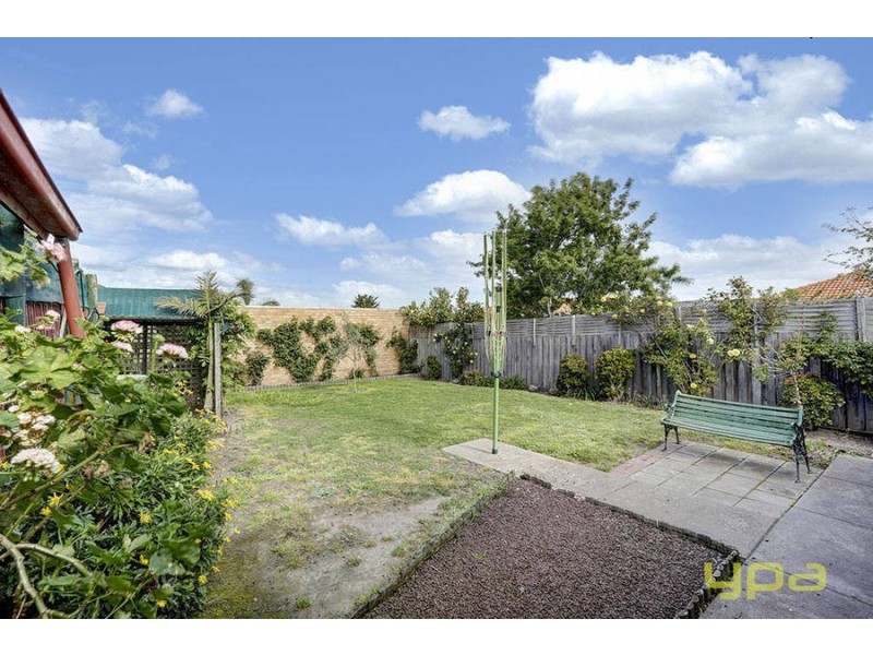 13 Manuka Place, Meadow Heights VIC 3048