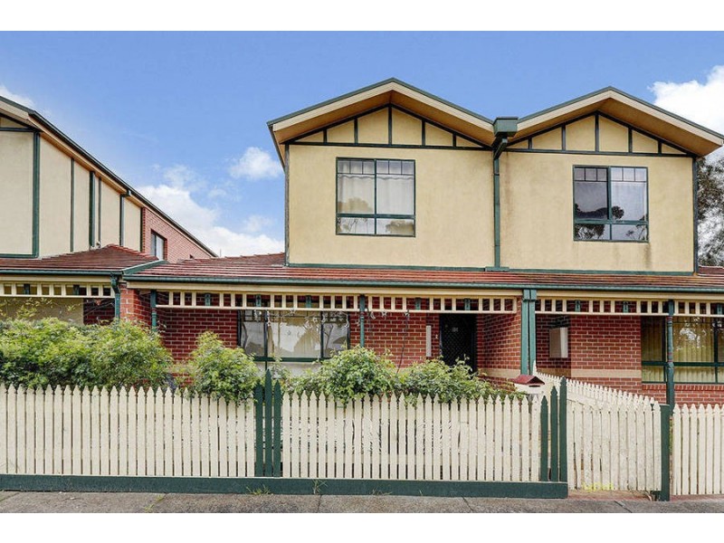 15 Franklin Avenue, Roxburgh Park VIC 3064