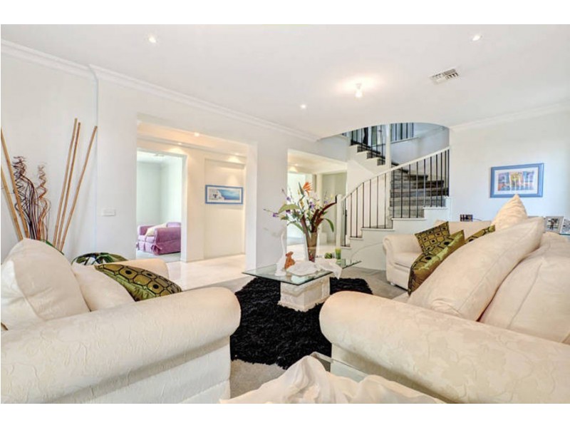 34 Jasmine Court, Meadow Heights VIC 3048