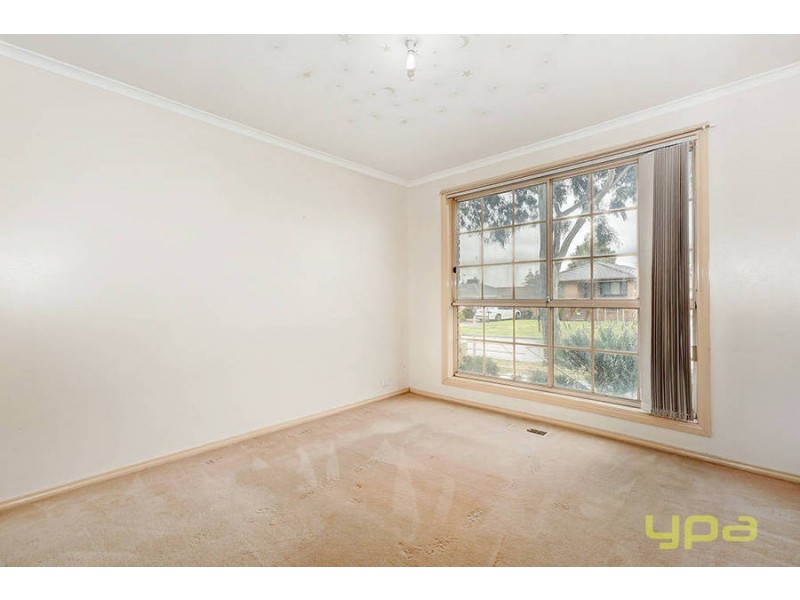 52 Nicholson Crescent, Meadow Heights VIC 3048