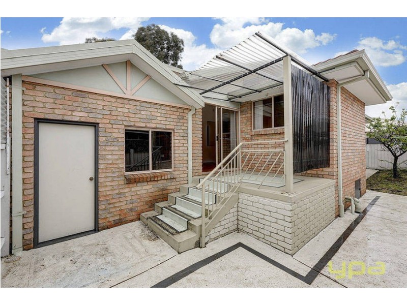 52 Nicholson Crescent, Meadow Heights VIC 3048