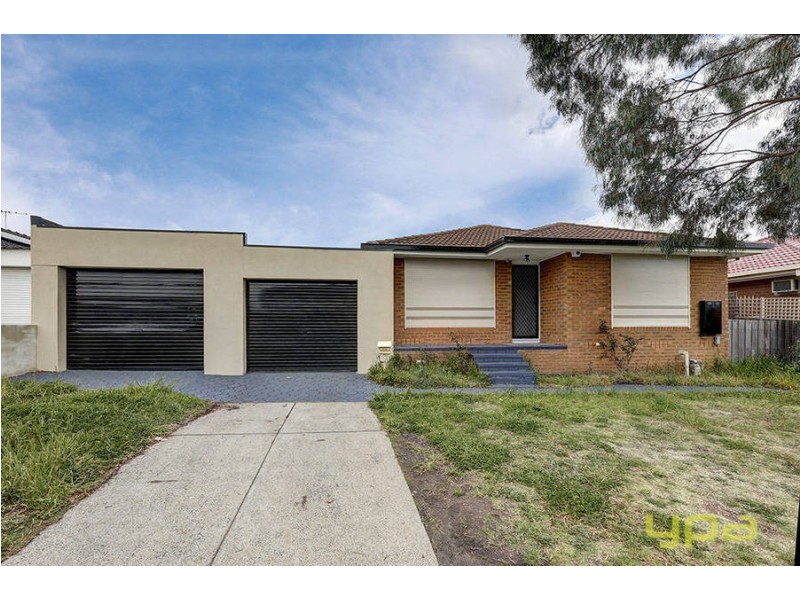 2/18 Ashleigh Crescent, Meadow Heights VIC 3048