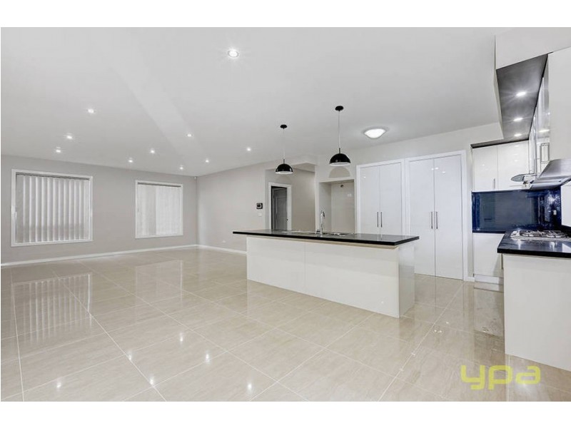 26 Villandry Street, Roxburgh Park VIC 3064