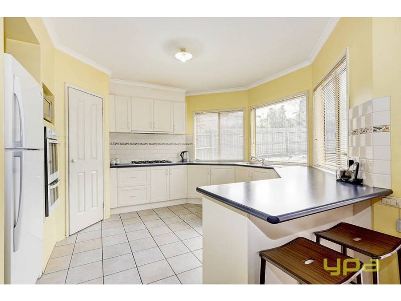 5 Welsh Court, Roxburgh Park VIC 3064