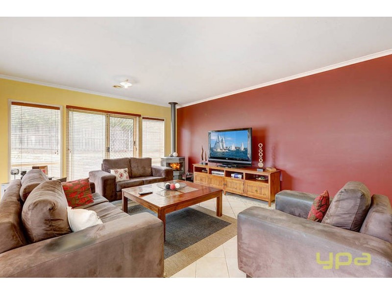 5 Welsh Court, Roxburgh Park VIC 3064