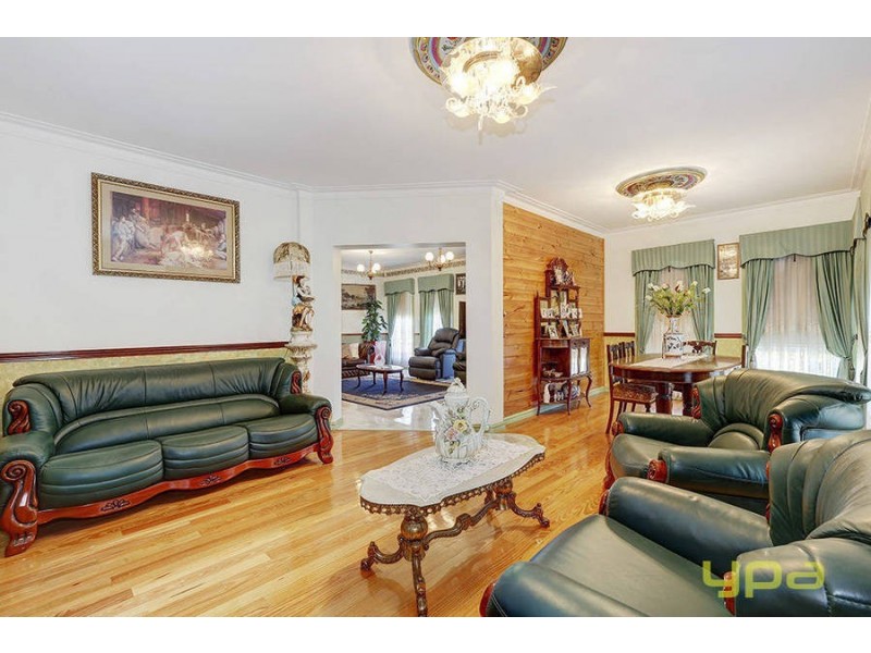 1 Welsh Court, Roxburgh Park VIC 3064