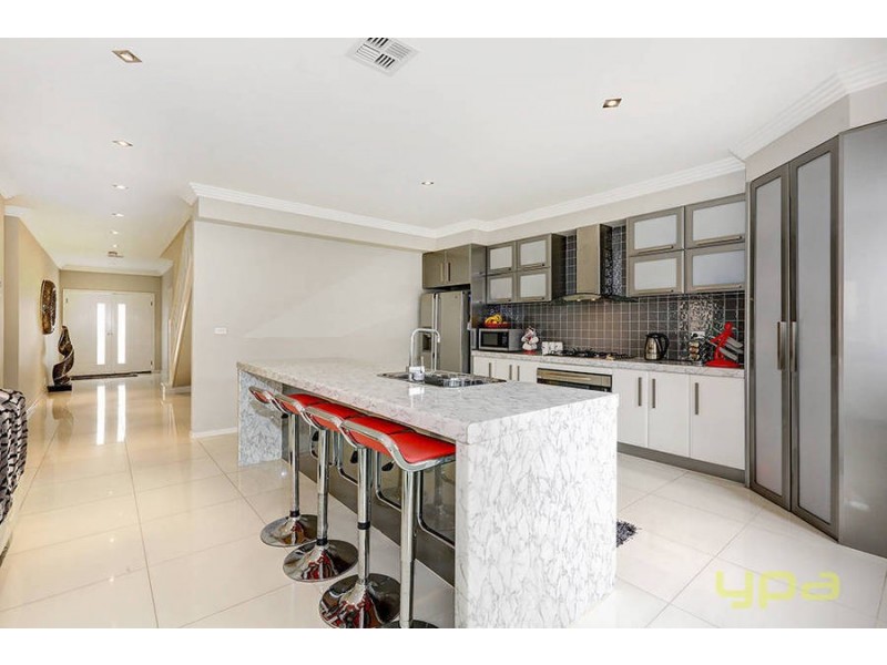 8  Silvan Terrace, Greenvale VIC 3059