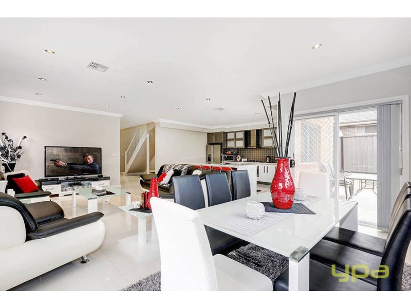 8  Silvan Terrace, Greenvale VIC 3059