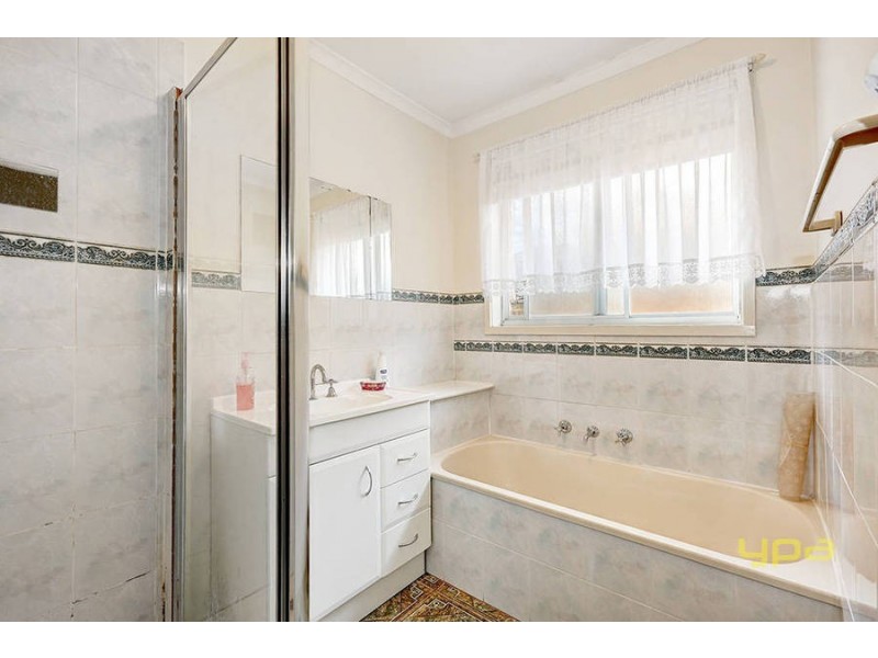 51 Mitchell Crescent, Meadow Heights VIC 3048