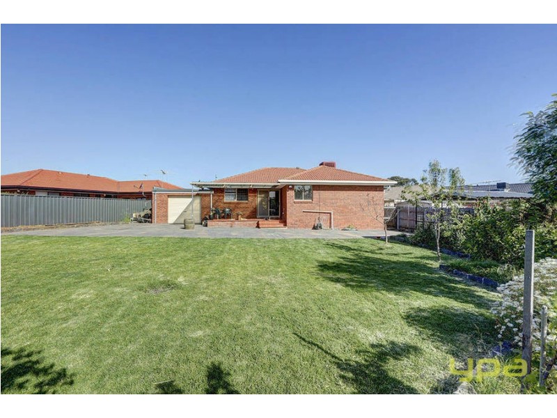 7 Tyrell Court, Meadow Heights VIC 3048