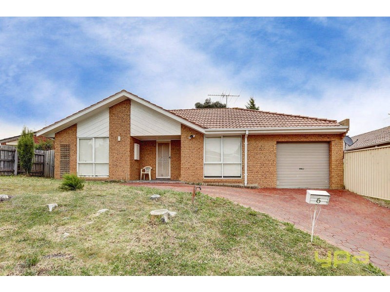 6 Eildon Court, Meadow Heights VIC 3048