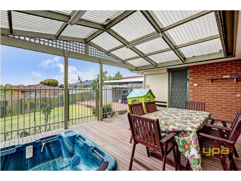 3 Fuschia Place, Meadow Heights VIC 3048