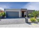 32 Santa Cruz Blvd, Roxburgh Park VIC 3064