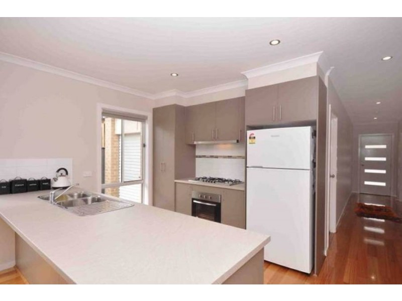 5 Parkhaven Street, Craigieburn VIC 3064