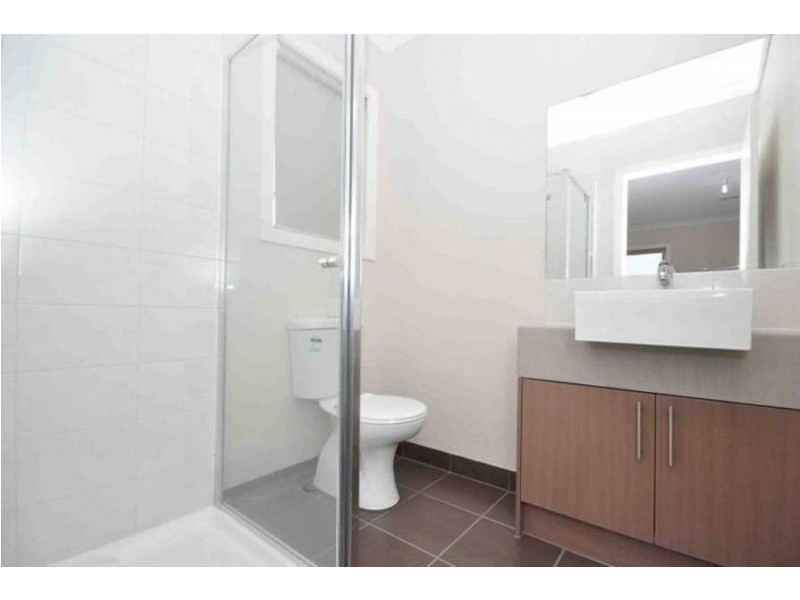 5 Parkhaven Street, Craigieburn VIC 3064