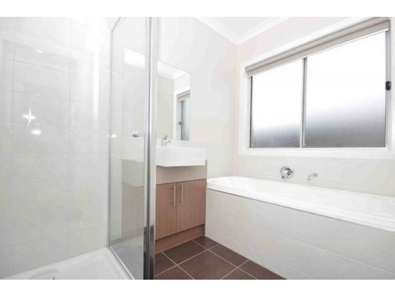 5 Parkhaven Street, Craigieburn VIC 3064