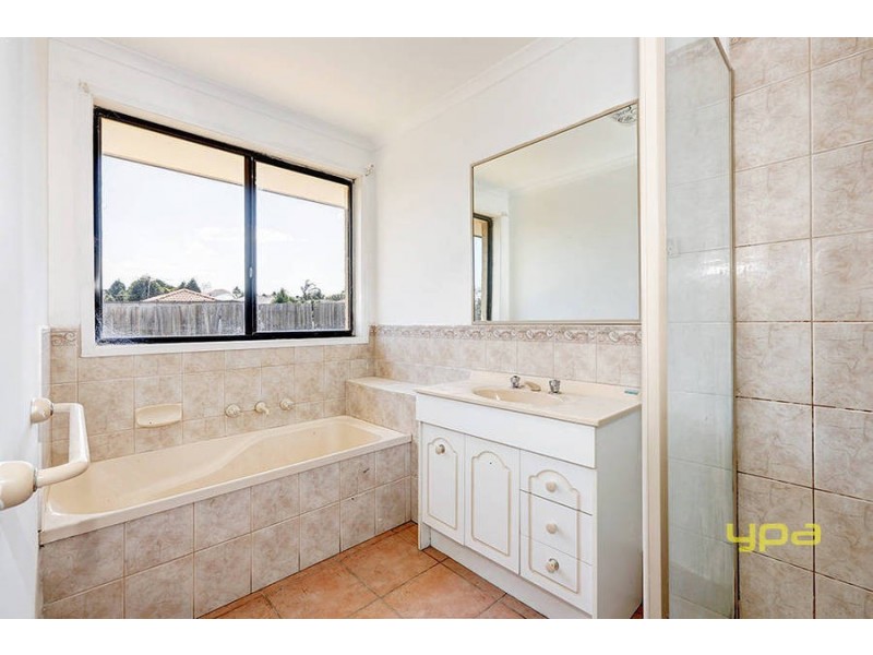 3 Abelia Court, Meadow Heights VIC 3048