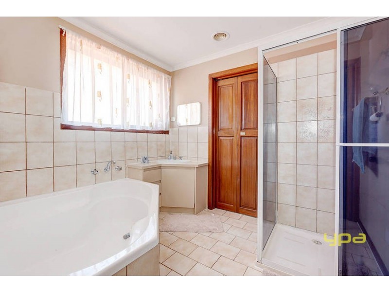 7 Acacia Close, Meadow Heights VIC 3048