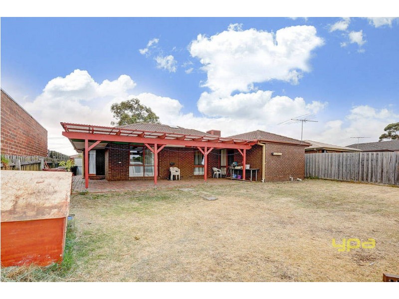 8 Colignan Court, Meadow Heights VIC 3048