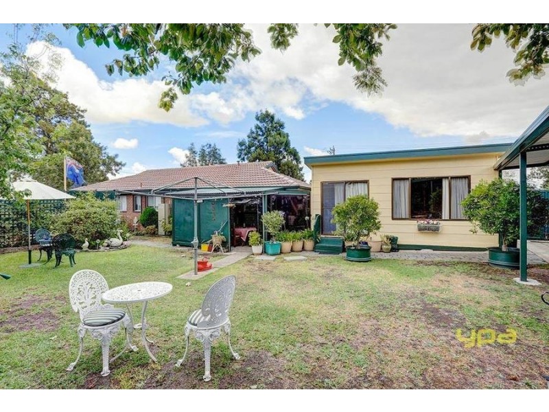 1 Canadian Court, Meadow Heights VIC 3048