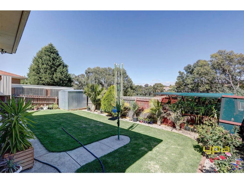23 Bronco Court, Meadow Heights VIC 3048