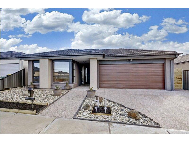 6 Flannery Street, Craigieburn VIC 3064