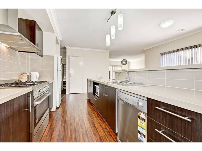 6 Flannery Street, Craigieburn VIC 3064