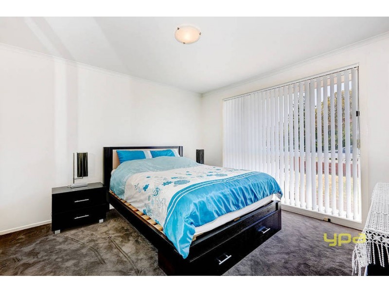 10 Elgata Close, Meadow Heights VIC 3048