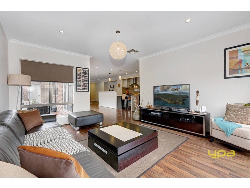 50 Biltmore Crescent, Roxburgh Park VIC 3064