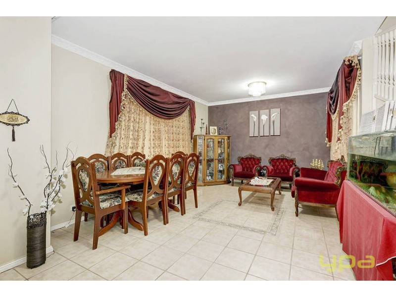 15 Franklin Avenue, Roxburgh Park VIC 3064