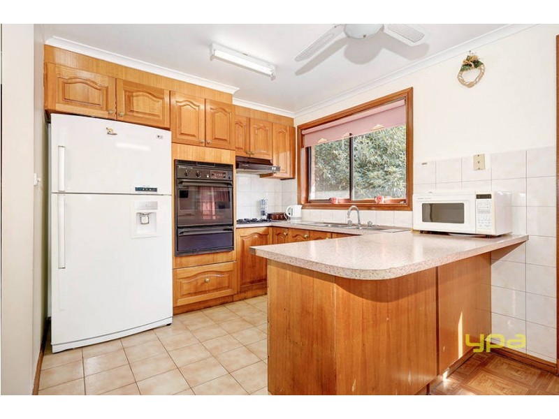 1/17 Nicholson Crescent, Meadow Heights VIC 3048