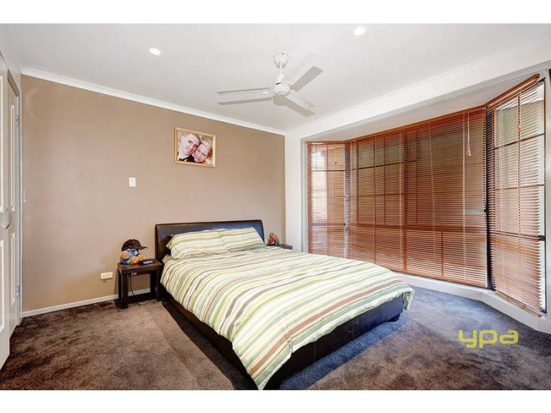 6 Manna Court, Meadow Heights VIC 3048