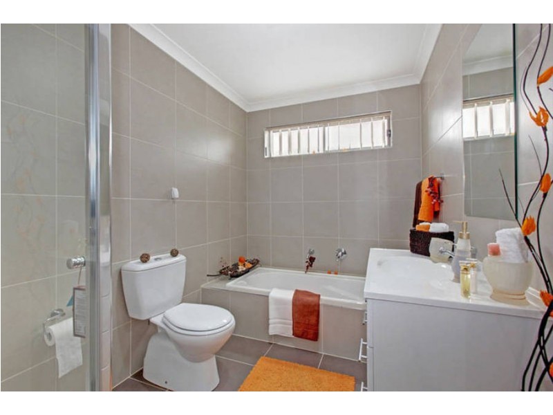 9/5 Korab Place, Roxburgh Park VIC 3064