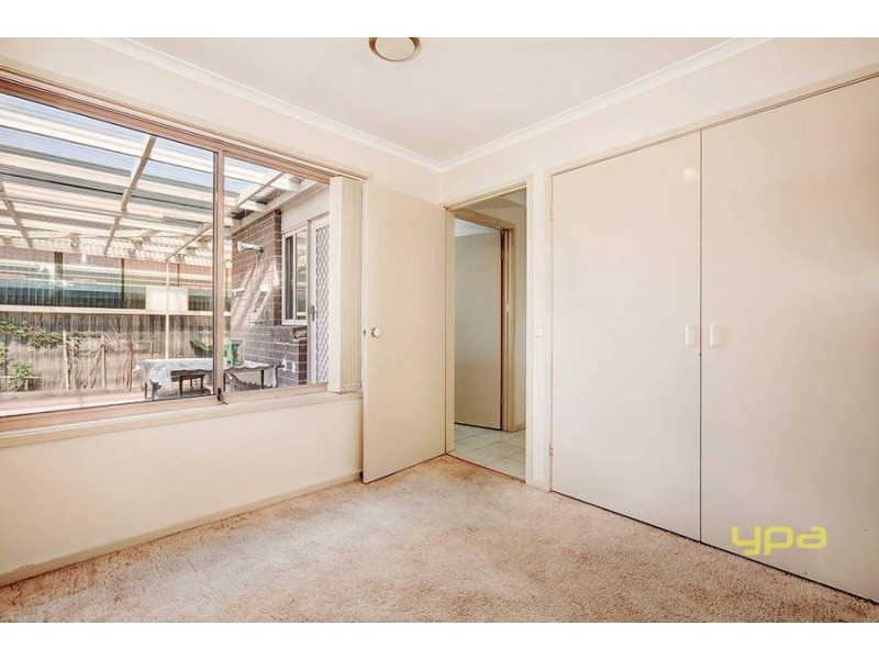 19 Pinnock Avenue, Roxburgh Park VIC 3064