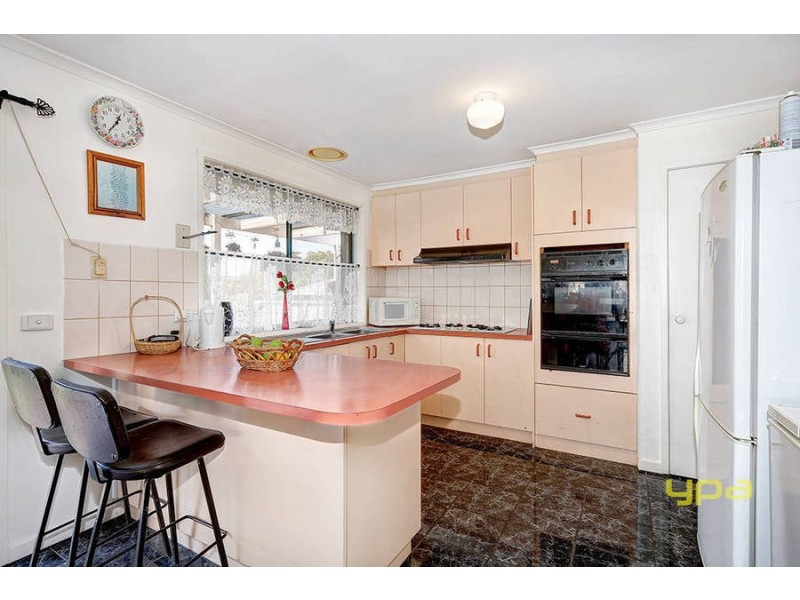 12 Magnolia Boulevard, Meadow Heights VIC 3048