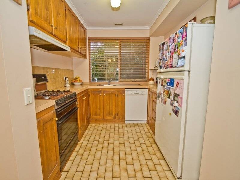 7 Ellam Court, Meadow Heights VIC 3048