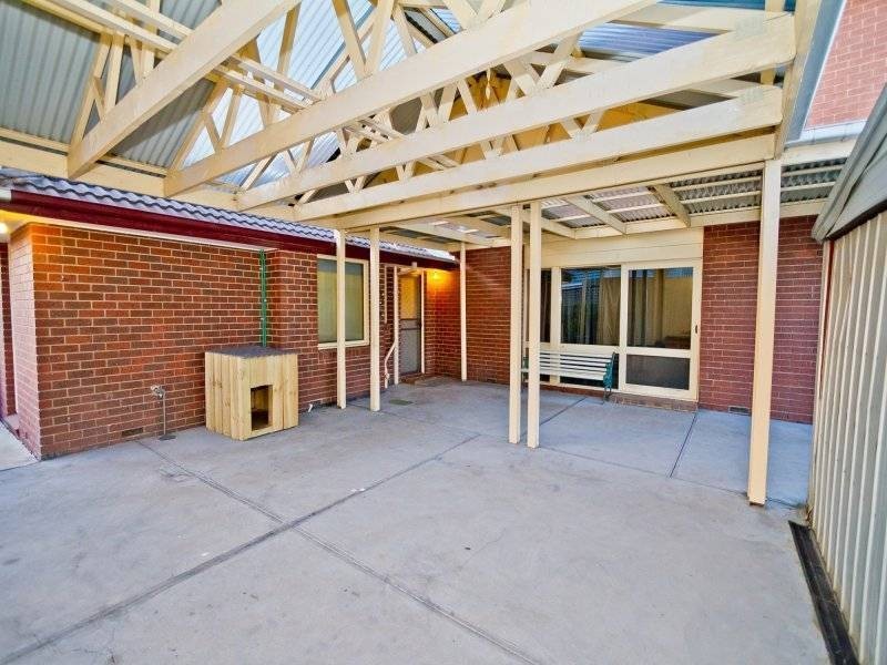 7 Ellam Court, Meadow Heights VIC 3048