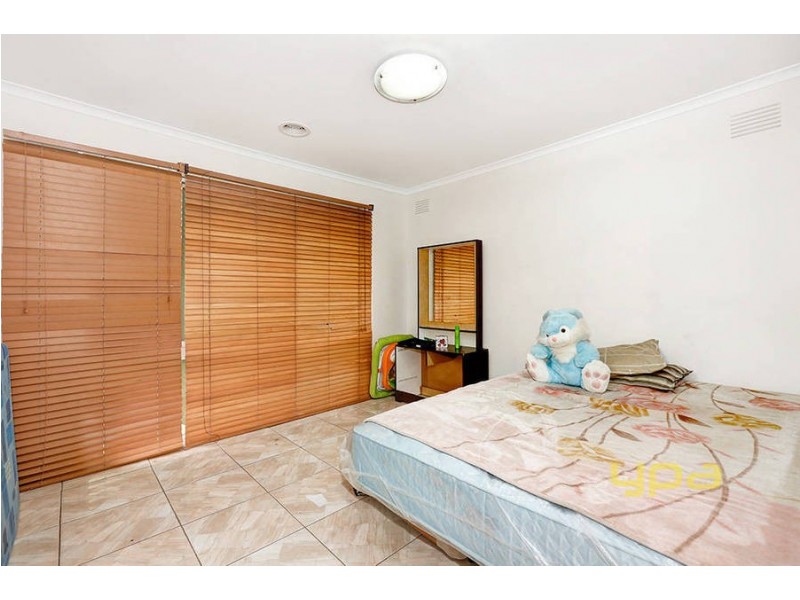 1 Telford Court, Meadow Heights VIC 3048