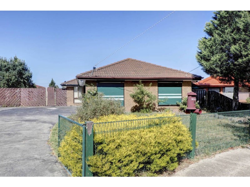 9 Galvin Court, Meadow Heights VIC 3048