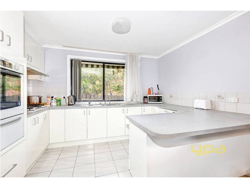 4 Hakea Place, Meadow Heights VIC 3048