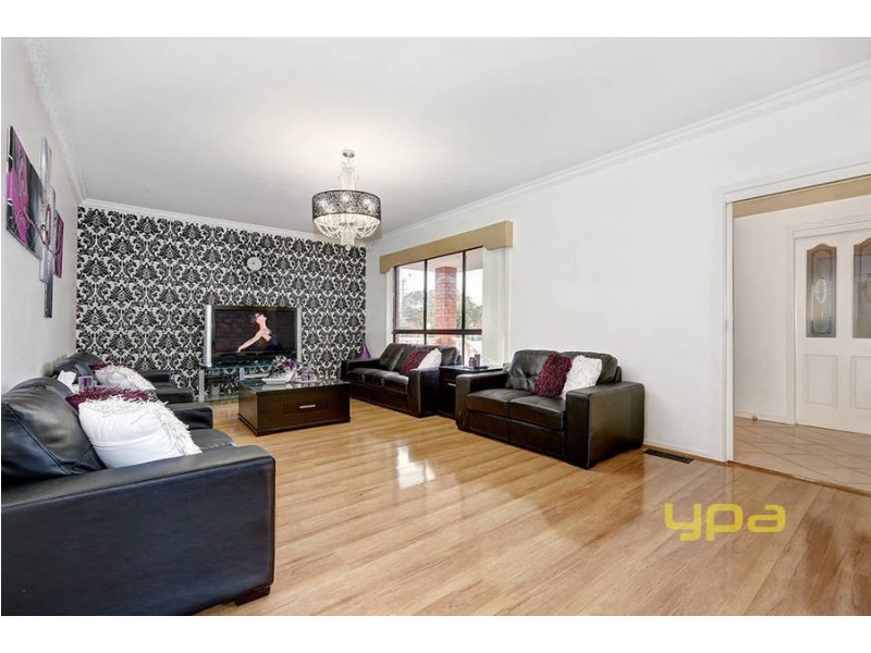 4 Jane Court, Meadow Heights VIC 3048