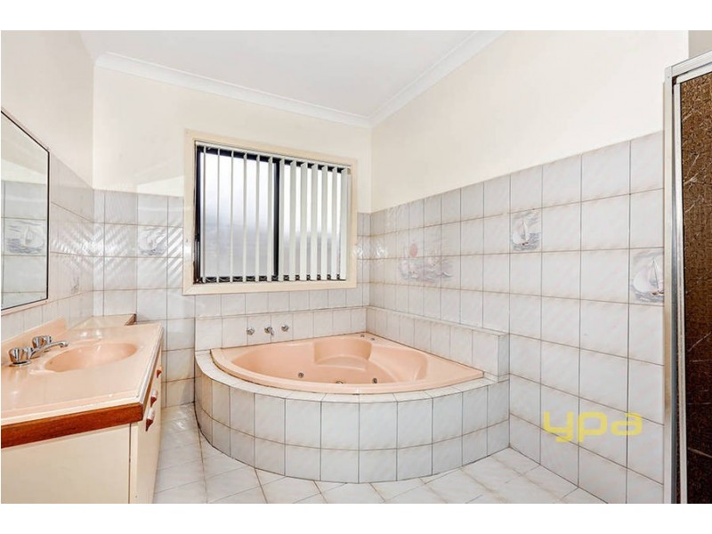 4 Jane Court, Meadow Heights VIC 3048