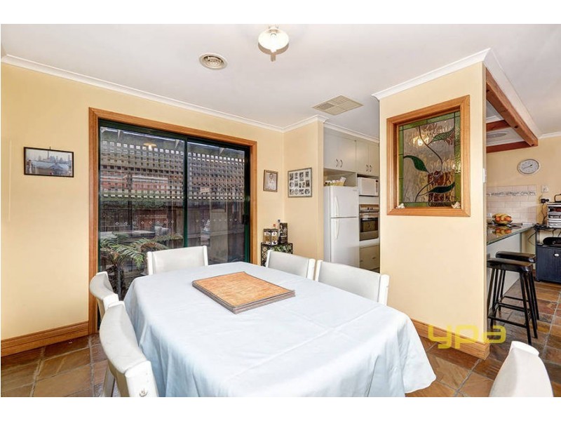 12 Morey Court, Roxburgh Park VIC 3064