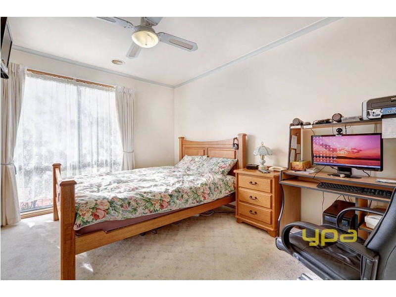 12 Morey Court, Roxburgh Park VIC 3064