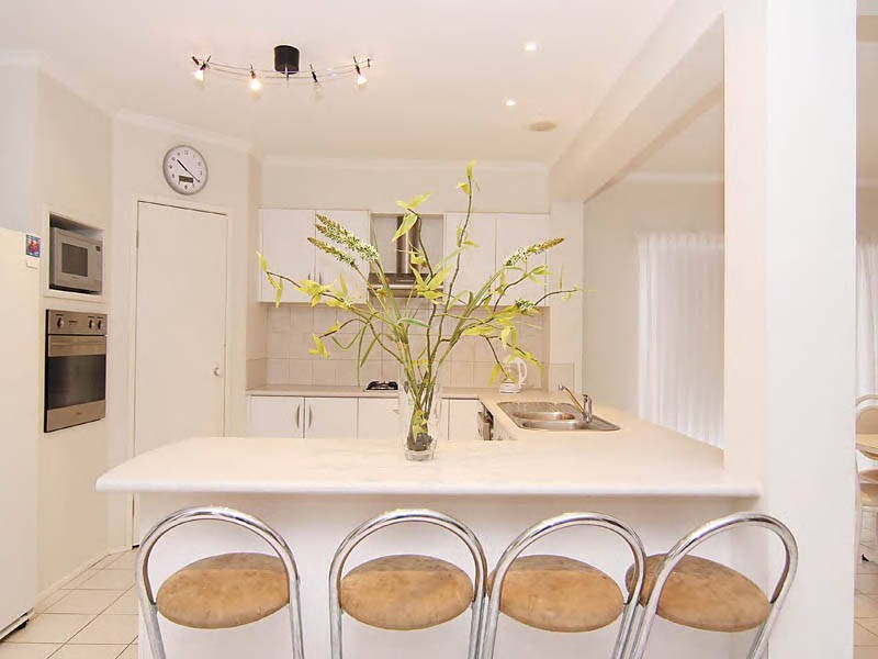 75 Sandover Drive, Roxburgh Park VIC 3064