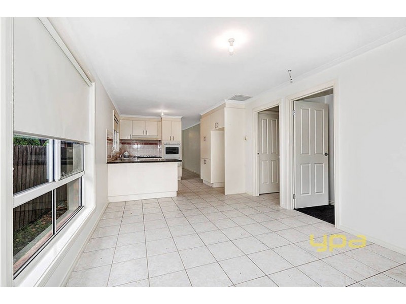 22 Honeysuckle Court, Meadow Heights VIC 3048