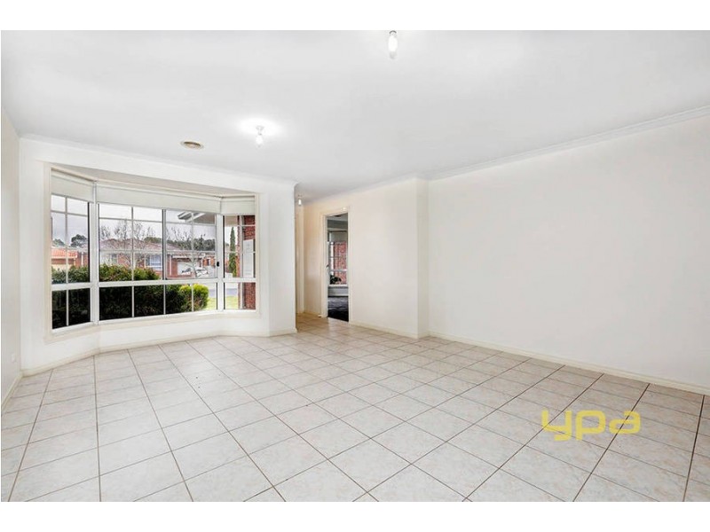 22 Honeysuckle Court, Meadow Heights VIC 3048