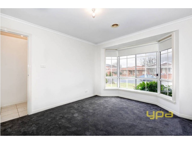 22 Honeysuckle Court, Meadow Heights VIC 3048