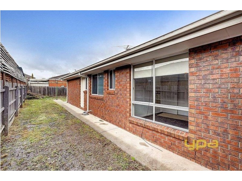 22 Honeysuckle Court, Meadow Heights VIC 3048
