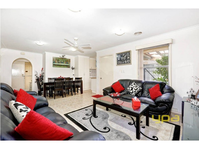 106 Longford Crescent, Coolaroo VIC 3048